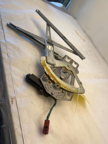 1995 - 1996 CHRYSLER CIRRUS Front Window Electric Regulator Right Passenger Side