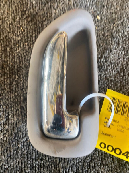 1995 - 1997 CHRYSLER CIRRUS Rear Inside Door Handle 4-doors Right Passenger Side