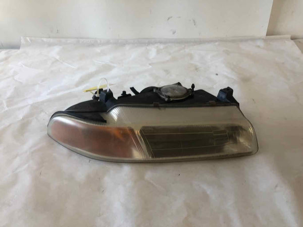 1995 - 2000 CHRYSLER CIRRUS Front Headlamp Light Assembly Right Passenger Side