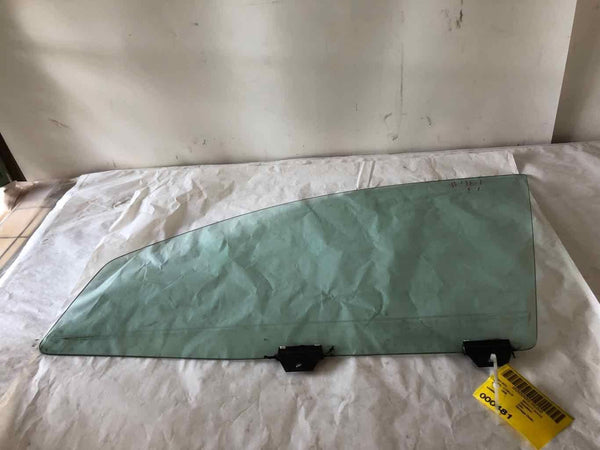 1995 - 2000 CHRYSLER CIRRUS Sedan Front Door Glass Window Left Driver Side LH