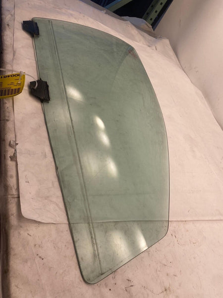 1995 - 2000 CHRYSLER CIRRUS Sedan Front Door Glass Window Right Passenger Side