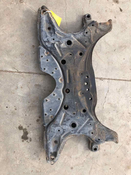 2004-2009 TOYOTA PRIUS Front Suspension Undercarriage Crossmember Engine Cradle
