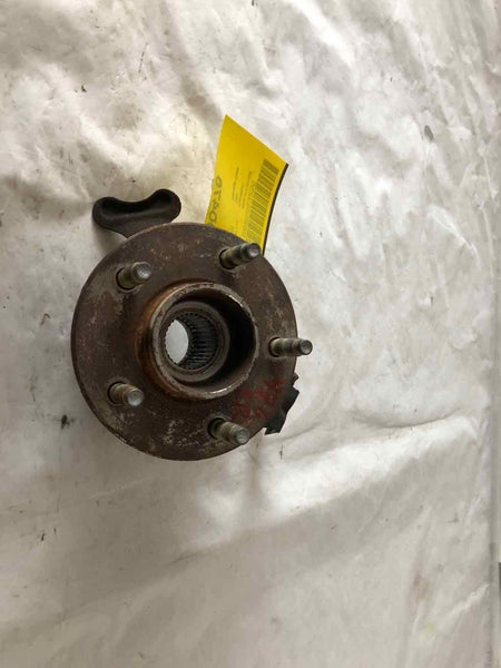 2002 - 2007 SATURN VUE Front Wheel Bearing and Hub Assembly Right Passenger Side