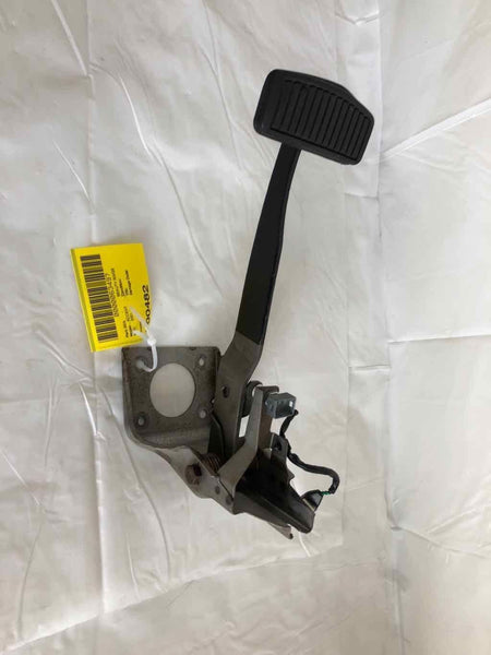 2001 HYUNDAI ACCENT 1.6L Emergency Foot Stop Brake Pedal Assembly OEM