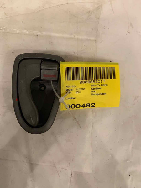2000 - 2003 HYUNDAI ACCENT Front Inside Door Handle 4-Doors Left Driver Side LH