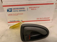 2000 - 2003 HYUNDAI ACCENT Front Inside Door Handle 4-Doors Right Passenger Side