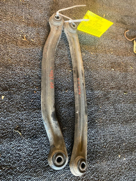 2000-2001 HYUNDAI ACCENT Rear Forward Lower Locating Control Arm Passenger Side