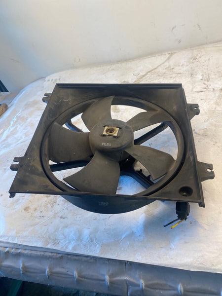 2000-2006 HYUNDAI ACCENT Radiator Electric Cooling Motor Fan Left Driver Side LH