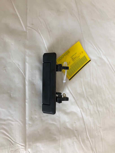 1989 NISSAN SENTRA Sedan 2-Doors Front Outside Door Handle Left Driver Side LH