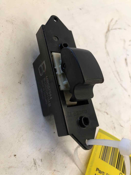 2011 MITSUBISHI LANCER Sedan Rear Door Power Window Switch Right Passenger Side