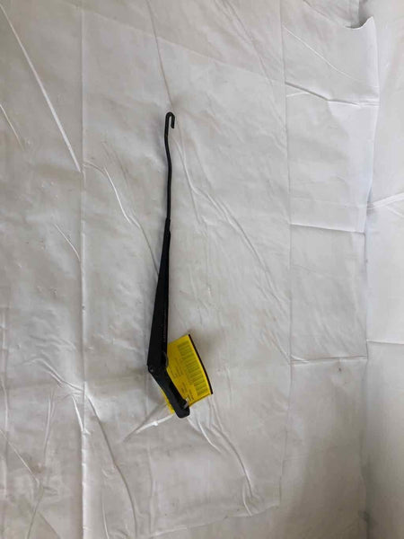 1989 NISSAN SENTRA Front Windshield Wiper Arm w/o Blade Right Passenger Side RH