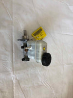 2006 - 2010 HYUNDAI SONATA Brake Master Cylinder w/ Fluid Reservoir Tank Bottle