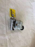 2006 - 2010 HYUNDAI SONATA Brake Master Cylinder w/ Fluid Reservoir Tank Bottle