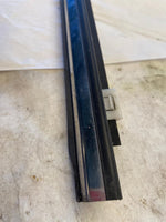 2009 - 2010 HYUNDAI SONATA Front Door Moulding Molding Left Driver Side LH OEM