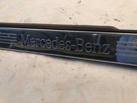 2007 MERCEDES BENZ S550 Front Door Sill Plate Panel Cover Right Passenger Side