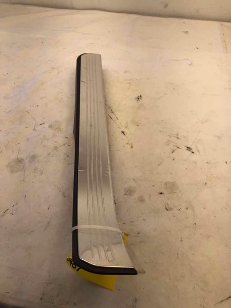 2007 MERCEDES BENZ S550 Rear Door Sill Plate Panel Cover Right Passenger Side