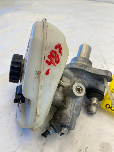 2007 - 2009 MERCEDES BENZ 221 Type S550 Brake Master Cylinder w/ Fluid Reservoir