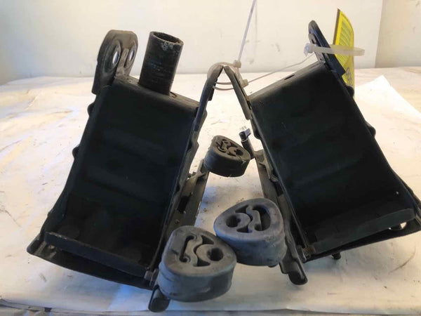 2007 - 2008 MERCEDES BENZ Rear Bumper Reinforcement Bracket Left & Right Side
