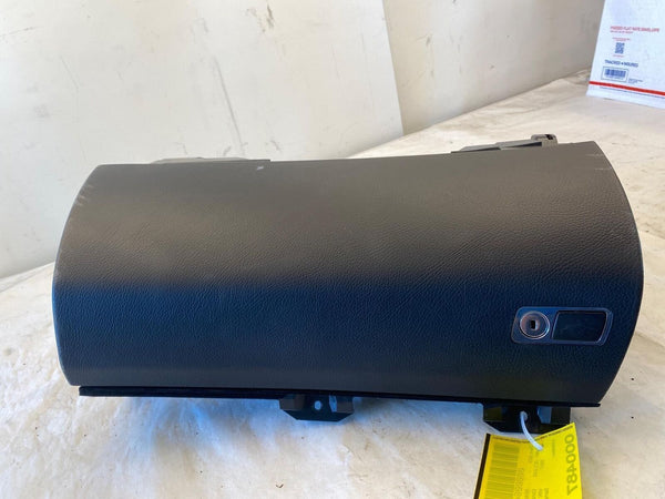 2007 - 2009 MERCEDES BENZ S550 Front Glove Box Storage Compartment Right Side
