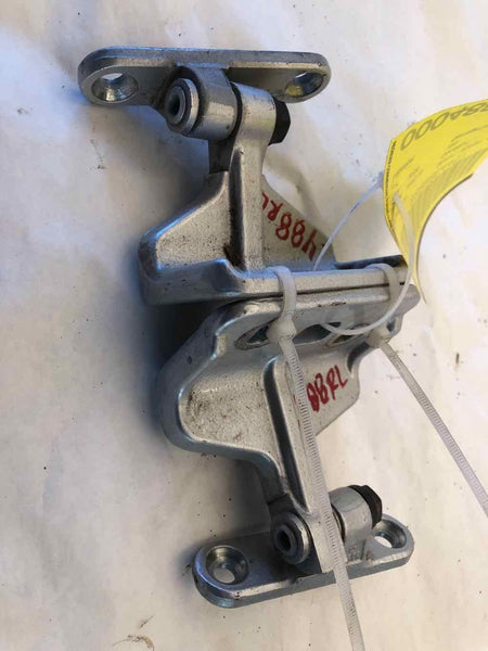 2006 MERCEDES CLS500 Sedan Rear Door Upper & Lower Hinge Left Driver Side LH OEM