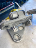 2006 MERCEDES CLS500 Sedan Front Door Upper & Lower Hinge Left Driver Side OEM