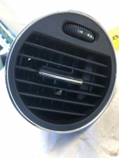 2006 MERCEDES CLS Front AC Air Condition Heater Vents Left Driver Side LH OEM