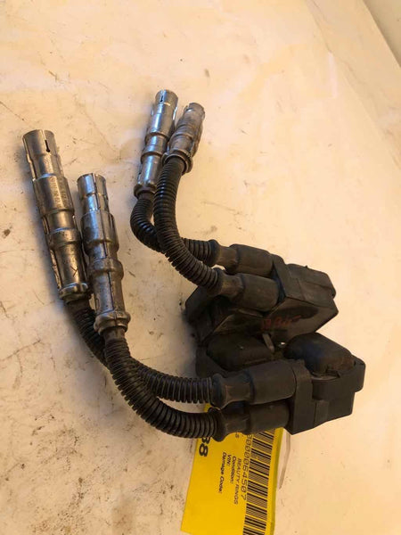 2006 MERCEDES BENZ CLS500C 5.0L 4 Cylinder 2 Pieces Ignition Coil Ignitor OEM