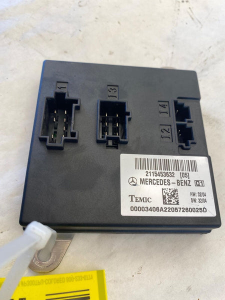 2006 MERCEDES BENZ CLS500 Body Control Module Unit (P/N 2115453632) OEM