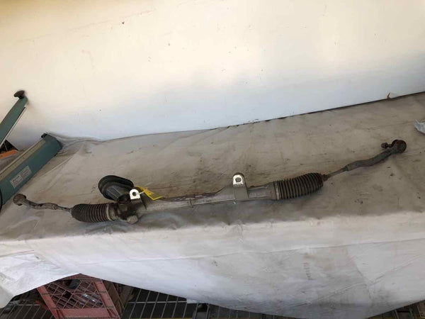 2014 - 2019 NISSAN SENTRA 1.8L Manual Steering Gear Rack and Pinion OEM