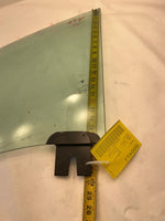 2015 TESLA Model S Hatchback Front Door Glass Window 4-doors Left Driver Side LH