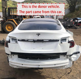 2015 TESLA Model S Hatchback Front Door Glass Window 4-doors Left Driver Side LH