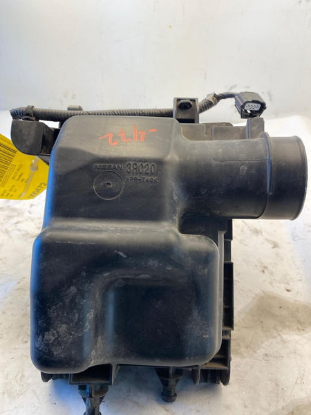 2013 - 2019 NISSAN SENTRA Engine Air Cleaner Intake Box Housing Assembly OEM