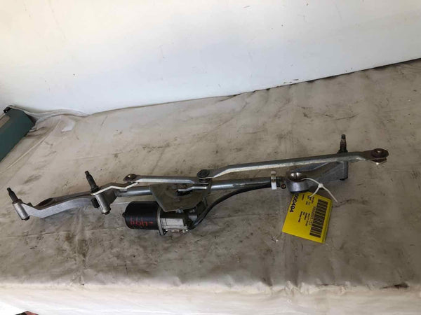 2003 - 2009 MERCEDES CLK Windshield Wiper Transmission Linkage With Motor OEM