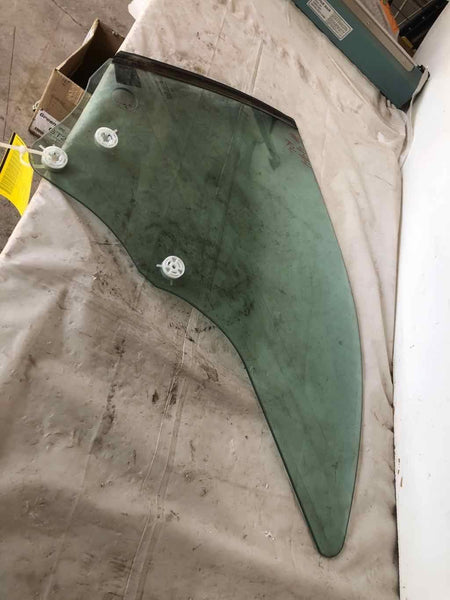2004 - 2009 MERCEDES CLK Rear Quarter Glass Window Left Driver Side LH