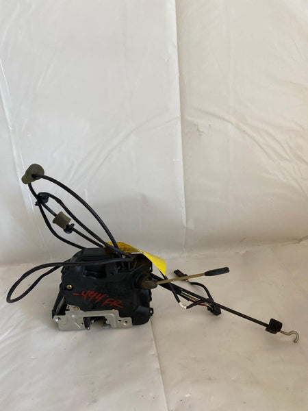 2003 - 2009 MERCEDES CLK Front Door Lock Latch Right Passenger Side RH OEM
