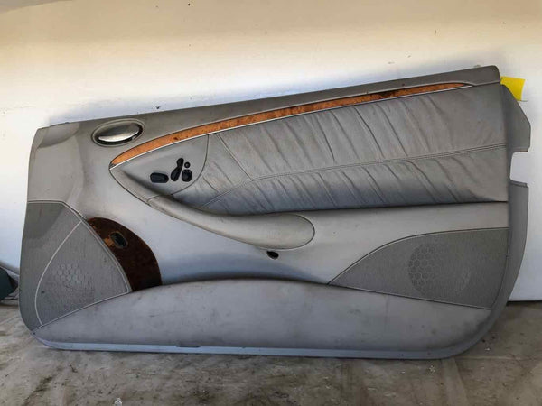 2004 - 2009 MERCEDES CLK Convertible Front Door Trim Panel Right Passenger Side