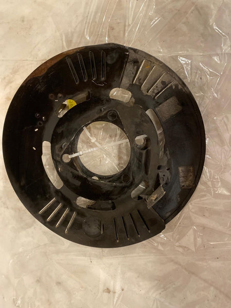 2006 CADILLAC DTS Front Brake Plate Pair Left Driver Side & Right Passenger Side