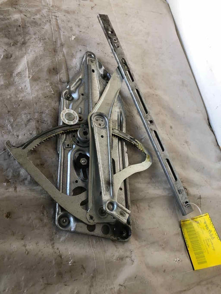 1994 - 1999 MERCEDES BENZ S500 Front Door Window Regulator Right Passenger Side