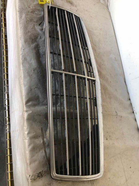 1995 - 1999 MERCEDES S-CLASS S500 Sedan Front Radiator Grill Grille OEM