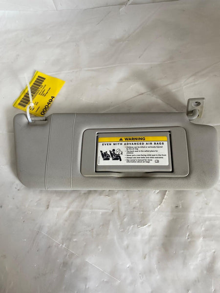 2004 - 2009 MERCEDES BENZ CLK320 Sun Visor w/ Illumination Right Passenger Side