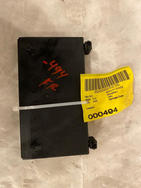 2003 - 2009 MERCEDES BENZ CLK320 Front Door Module Passenger Side RH 2098202226