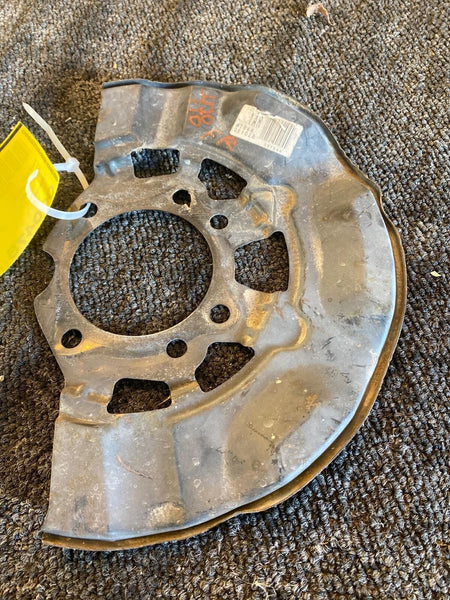 2005 TOYOTA PRIUS Front Backing Brake Plate Right Passenger Side RH OEM