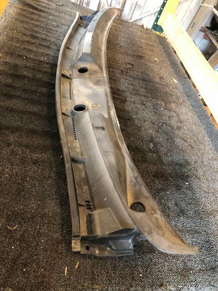 2005 TOYOTA PRIUS Windshield Wiper Cowl Vent Trim Left Side and Right Side