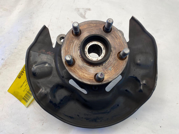 2003-2008 TOYOTA COROLLA Front Spindle Knuckle w/ Hub Bearing Passenger Side RH
