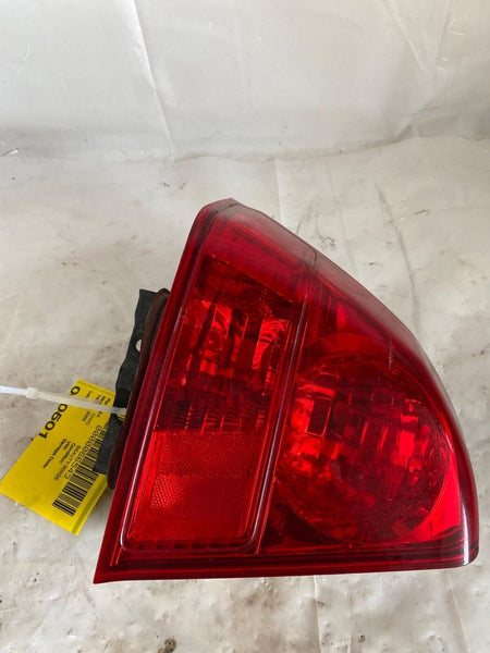 2003 - 2005 HONDA CIVIC Tail Light Assembly Quarter Panel Mounted Driver Side LH