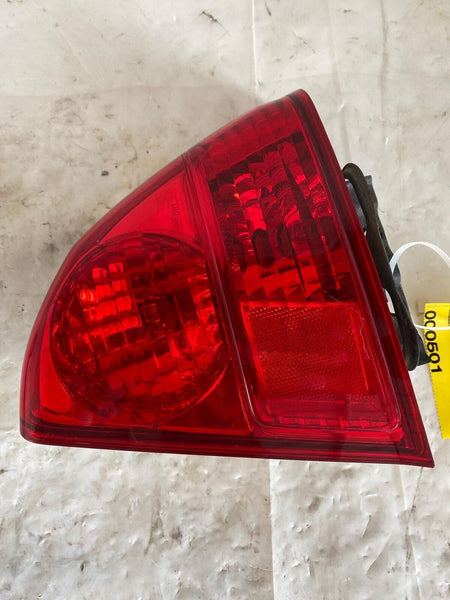2003 - 2005 HONDA CIVIC Tail Light Assembly Quarter Panel Mounted Passenger Side