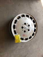 1986 - 1988 MERCEDES BENZ 300E Sedan 3.0L 124 Type 15" Wheel Rim 15x6-1/2 OEM