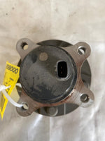 2006 LEXUS GS300 3.0L Front Wheel Bearing & Hub Assembly Right Passenger Side RH