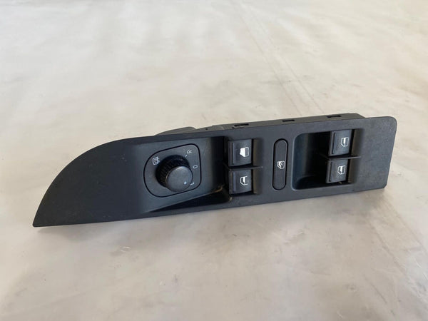 2010 VOLKSWAGEN CC Front Door Master Power Window Switch w/ Door Mirror Switch