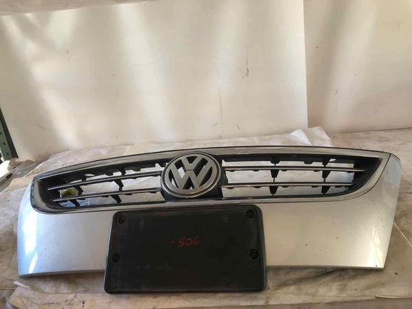 2009 - 2012 VOLKSWAGEN CC Sedan Front Bumper Upper Center Grille Chrome Moulding